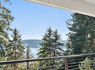 111 Point Fosdick Cir NW, Gig Harbor, WA 98335