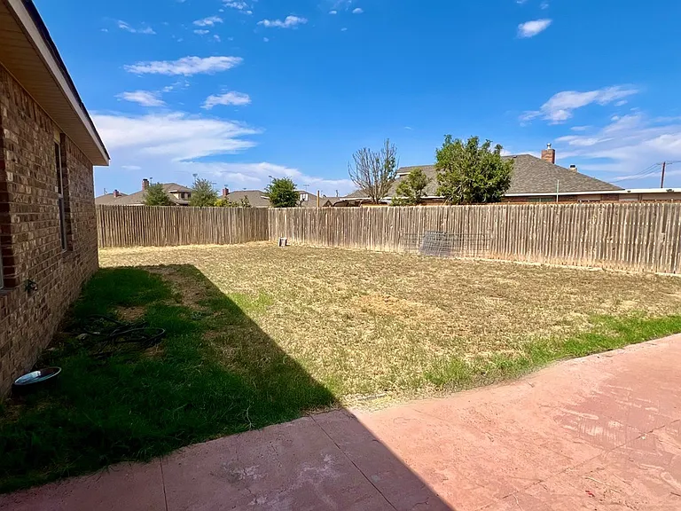 303 Koufax Ct — Photo 19
