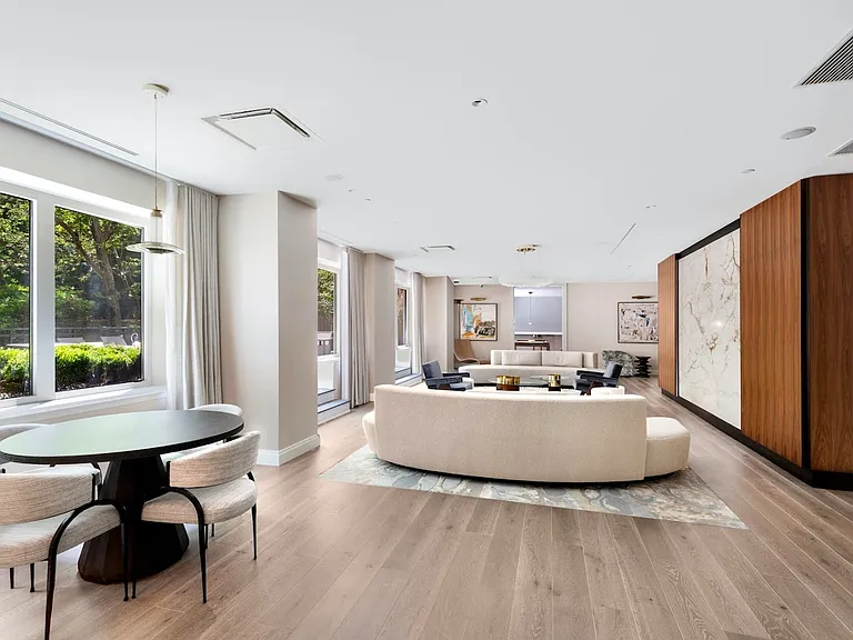 200 W End Ave #6M — Photo 9