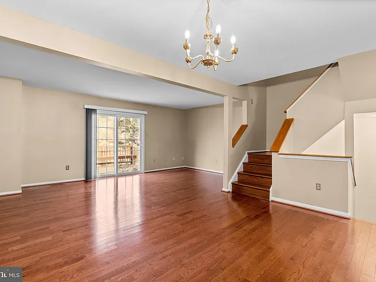 8871 Manahan Dr — Photo 4