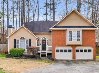 3266 Woodcliff Way, Powder Springs, GA 30127