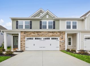 5062 Shepherds Gln, Willoughby, OH 44094