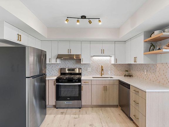 3rd image of 9634 Keilman St APT 2S