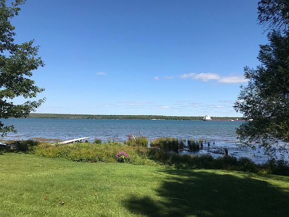 5th image of 6907 Scenic Dr