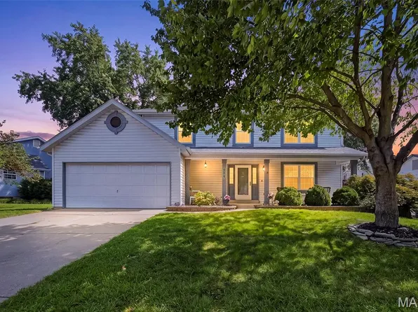 1418 Venus Dr, Saint Peters, MO 63376