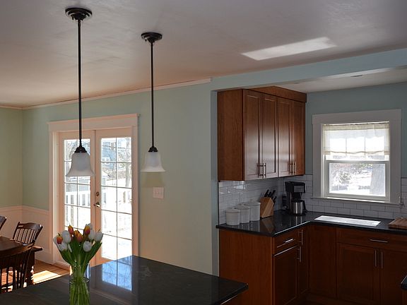 2nd image of 20 Dartmouth Ave