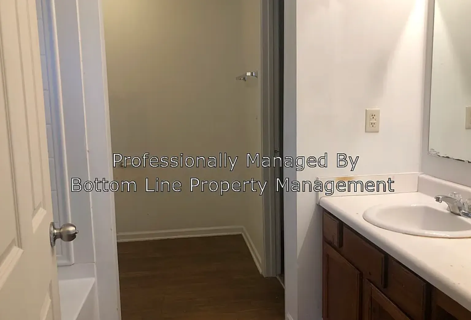 3 bed, 2.5 bath, 1592 sqft, $1,800 — Photo 3