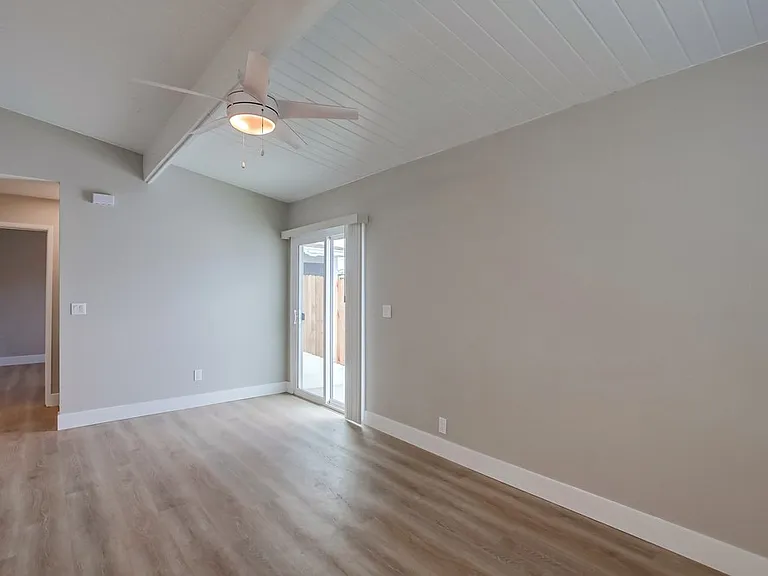4018 Fond Du Lac Ave — Photo 3