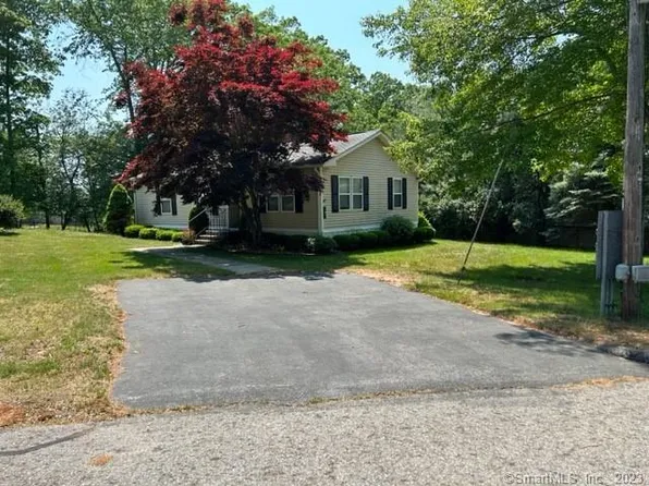 4 Fairway Drive, Windham, CT 06256