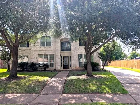 1918 Rustic Oak Ln, Richmond, TX 77469