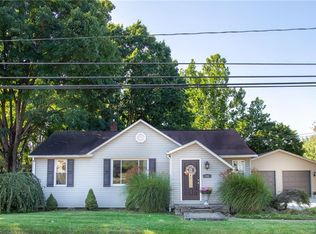 735 Locust St S, Canal Fulton, OH 44614