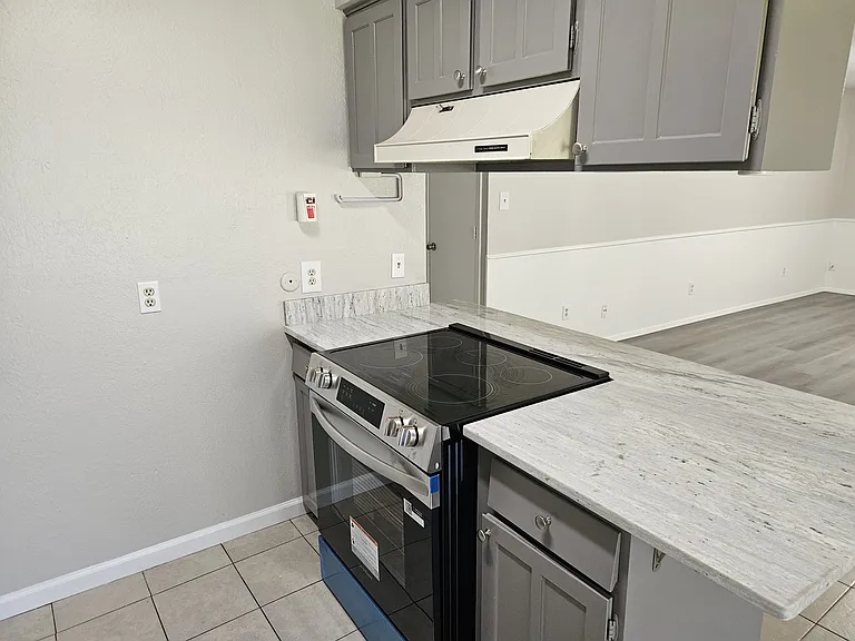 3607 Biscay Dr — Photo 6