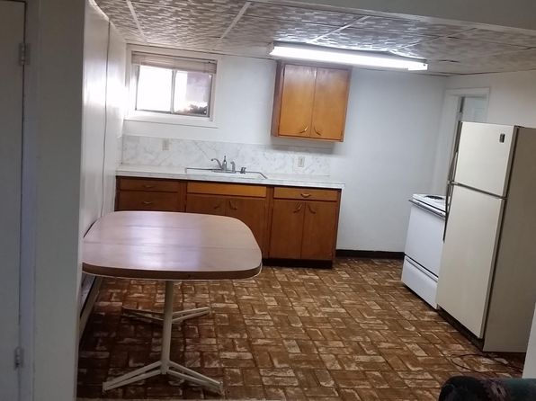 110 7th St #6