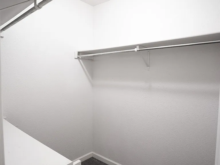 5097 Roberts Dr — Photo 15