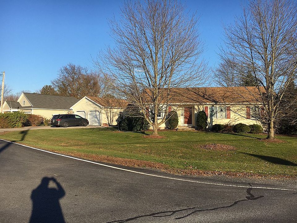 1st image of 666 Lee Dr