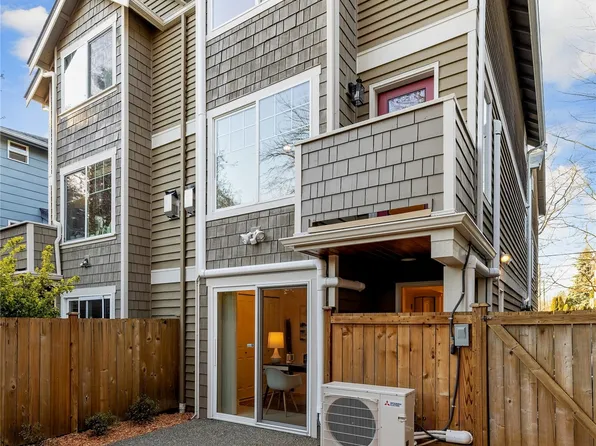 641 NW Market Street #A, Seattle, WA 98107