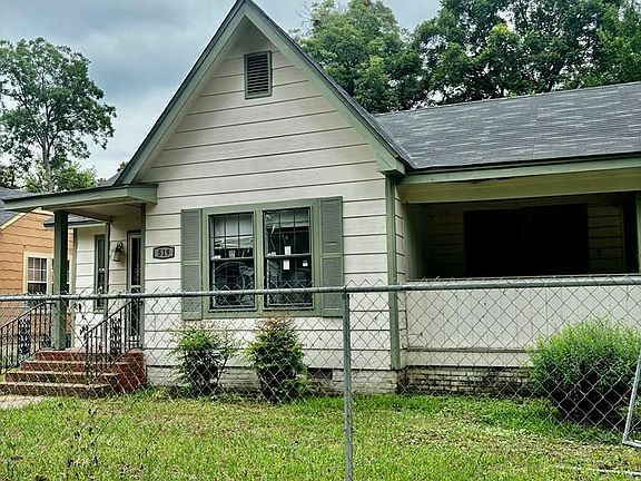2nd image of 519 Inez St