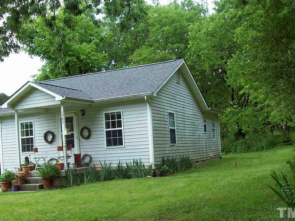 1st image of 1003 Benton St