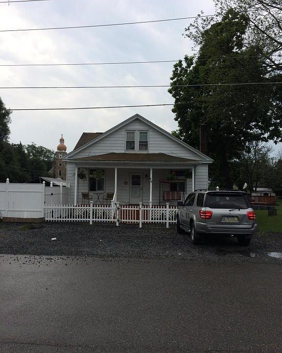 18 E Market St, Sheppton, PA 18248 Zillow