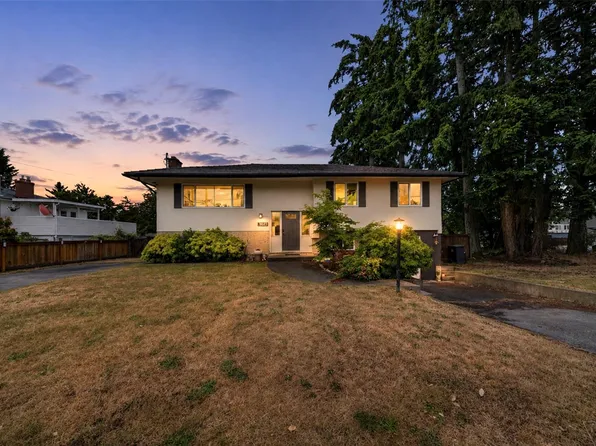 3023 Freethy Pl, Colwood, BC V9B 2H3