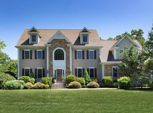 14 Dutchess Rd, Franklin, MA 02038