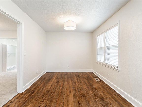 4th image of 4314 Kemp Dr