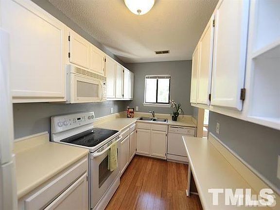 5th image of 600 Audubon Lake Dr APT 7A34