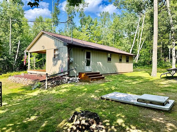 3rd image of 17151 Archibald Lake Rd