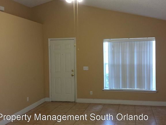 3rd image of 9574 Lupine Ave