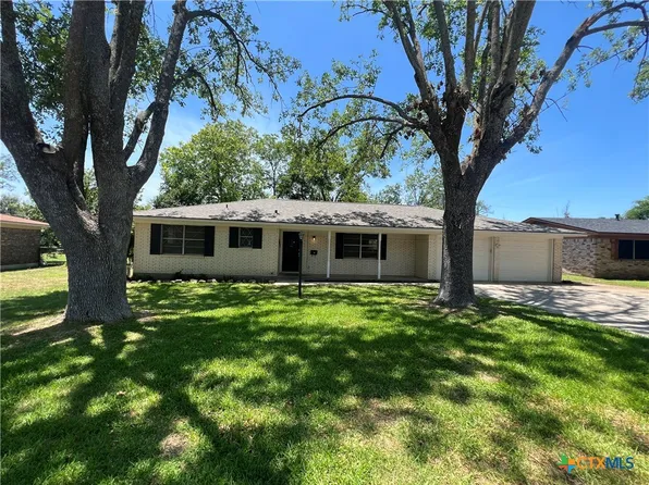 2006 S 51st St, Temple, TX 76504