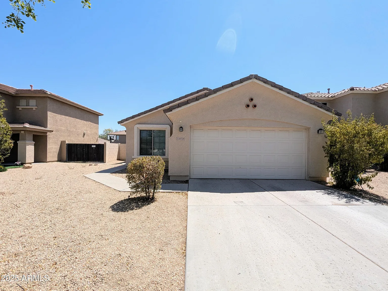 4 bed, 2.0 bath, 1615 sqft, $2,098 — Photo 1