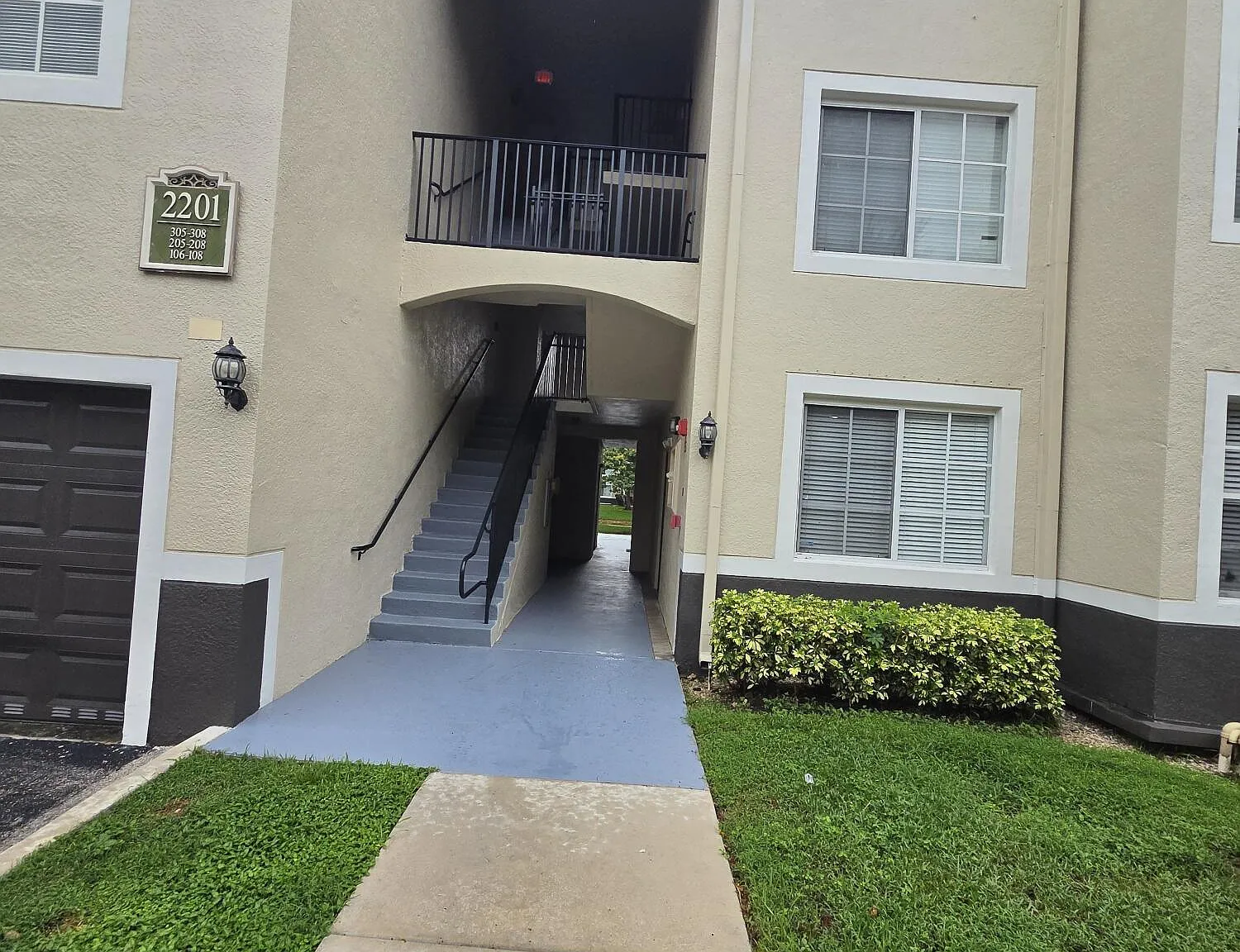 1 bed, 1.0 bath, 730 sqft, $1,925 — Photo 3