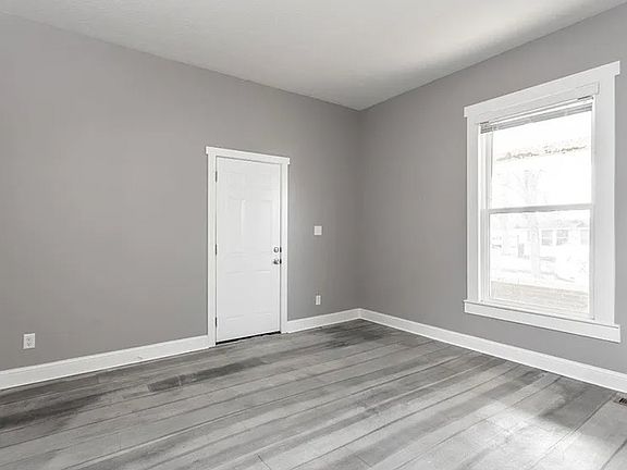 3rd image of 559 Catterlin St #559CATTERLINAPT2