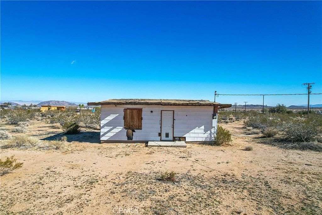 1 Hondo St, Landers, CA 92285 Zillow