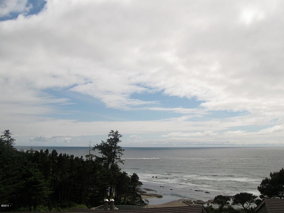 1st image of 1 Inn At Otter Crst Unit 320