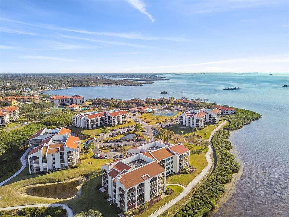 1st image of 301 Mariner Dr