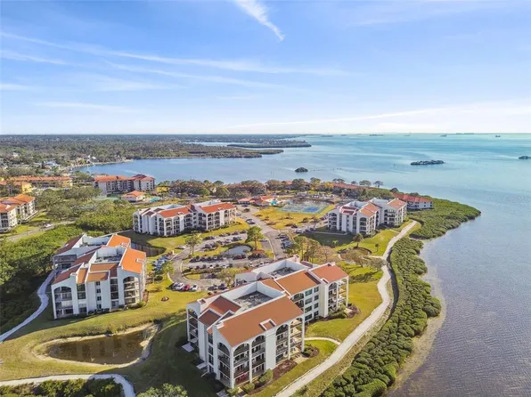 301 Mariner Dr, Tarpon Springs, FL 34689