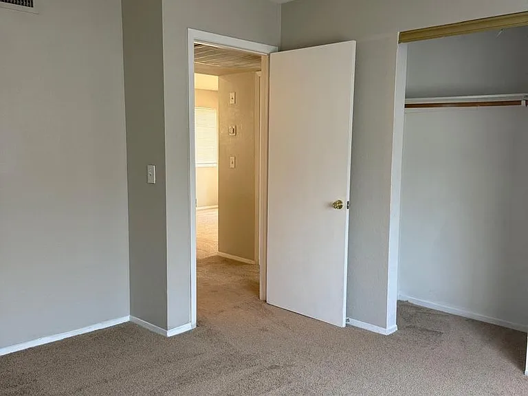 4611 Krissylouise Way #C — Photo 8