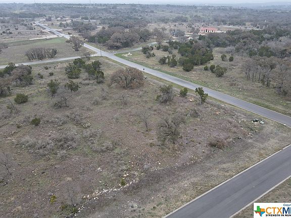 3rd image of 212 Enchanted Oak Point