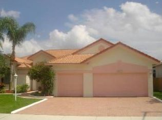 16164 Mariposa Cirn, Pembroke Pines, FL 33331