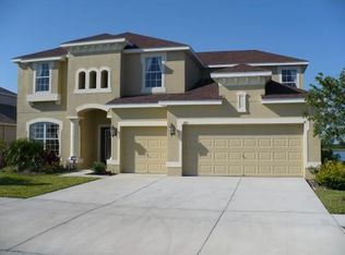 825 Seminole Sky Dr, Ruskin, FL 33570