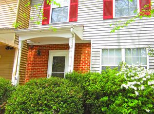 4200 Gunston Ct, Woodbridge, VA 22193