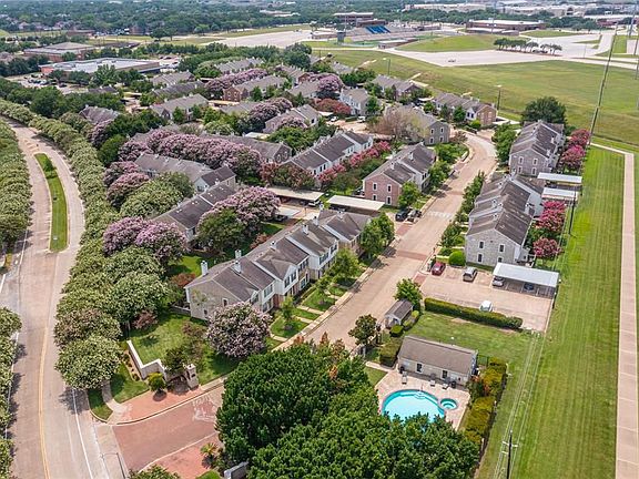 5th image of 2930 Grants Lake Blvd