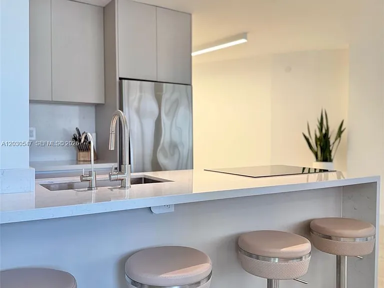 1881 Washington Ave #9C — Photo 18