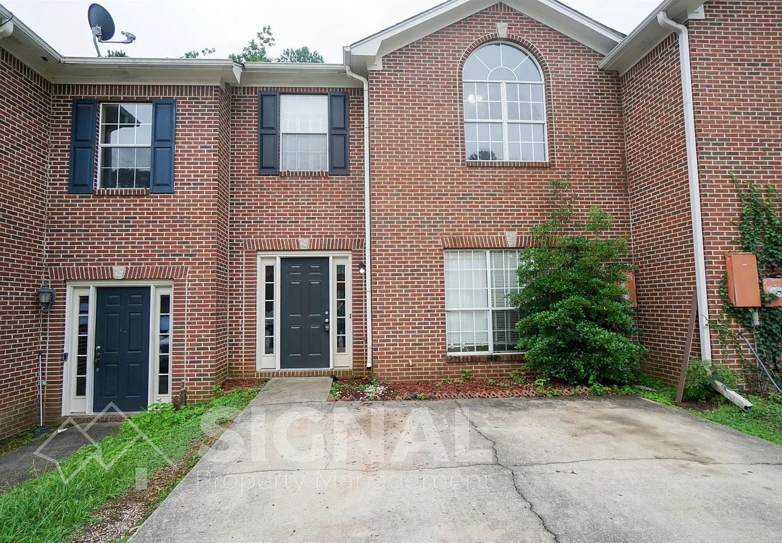 3 bed, 3.0 bath, 1744 sqft, $1,650 — Photo 1