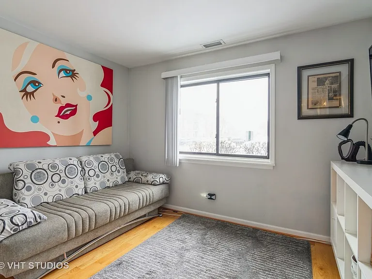 1026 Castilian Ct #114 — Photo 10