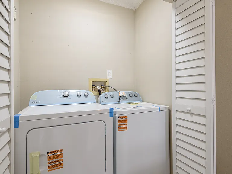 2890 S Pines Dr #123 — Photo 10