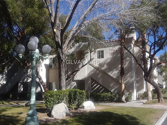 3rd image of 6480 Annie Oakley Dr #121