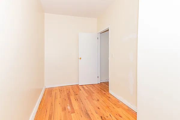 Rented by MySpaceNYC | media 21