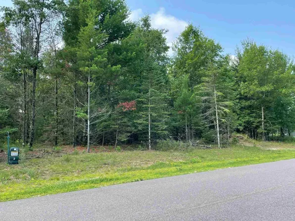 4710 Grand Pine Dr, Wisconsin Rapids, WI 54494